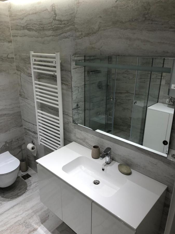 Trendiest In The Heart Of Apartman Tirana
